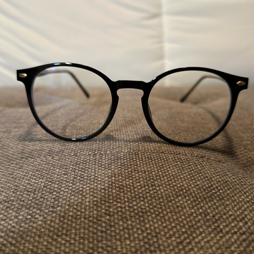Blue light filter glasses